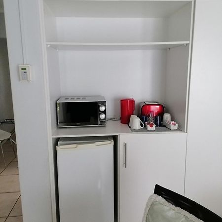 Flamingo Rocks Bed and Breakfast Durban Buitenkant foto