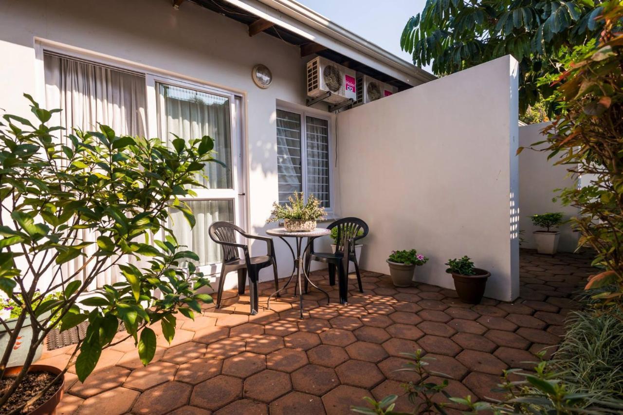 Flamingo Rocks Bed and Breakfast Durban Buitenkant foto