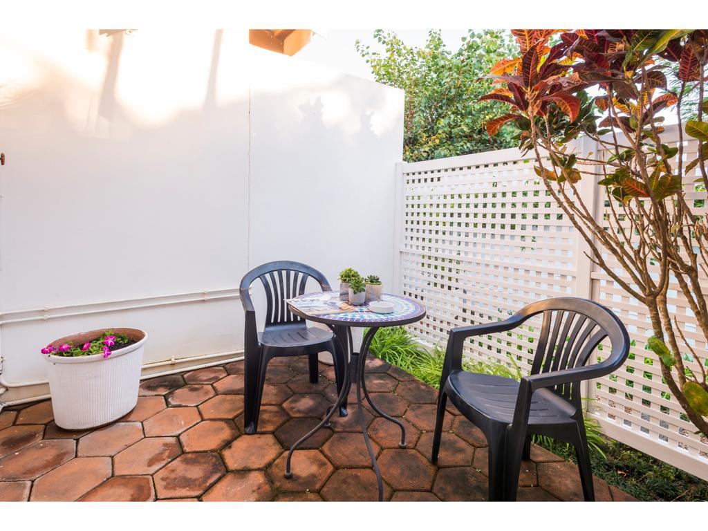 Flamingo Rocks Bed and Breakfast Durban Buitenkant foto
